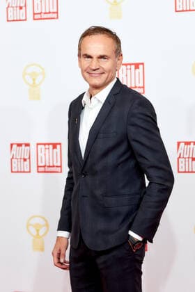 The Golden Steering Wheel 2021 Oliver Blume Chairman of the Executive Board of Dr Ing h c F Porsche AG on the red carpet at the Golden Steering Wheel awards ceremony in the Axel Springer Tower in Berlin Copyright: xEventpressxGolejewskix