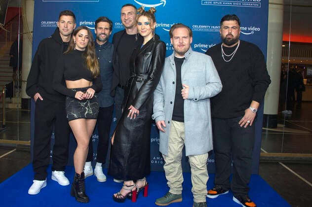 Andreas Ferber, Vanessa Mai, Tom Beck, Wladimir Klitschko, Stefanie Giesinger, Axel Stein and Summer Cem at the premiere of the Amazon series Celebrity Hunted at Zoo Palast Berlin, 25 11 2021 Foto:xC.xBehringx xFuturexImage