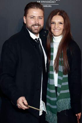 Felix von Jascheroff with girlfriend Alexandra Sophie at the premiere of the musical Harry Potter and the Enchanted Child at the Mehr Theater am Großmarkt Hamburg, 05 12 2021 Foto:xgbrcix xFuturexImage