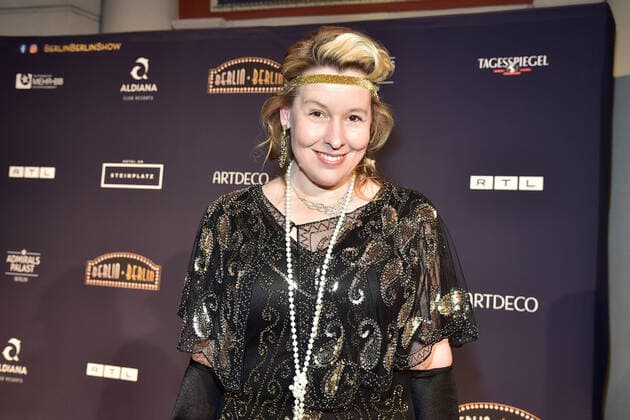 Premiere BERLIN BERLIN Franziska Giffey, SPD, politician Franziska Giffey, SPD, politician Arrival red carpet to the Premioere BERLIN BERLIN in the Admiralspalast in Berlin on 10 12 2021 Photopress Mueller