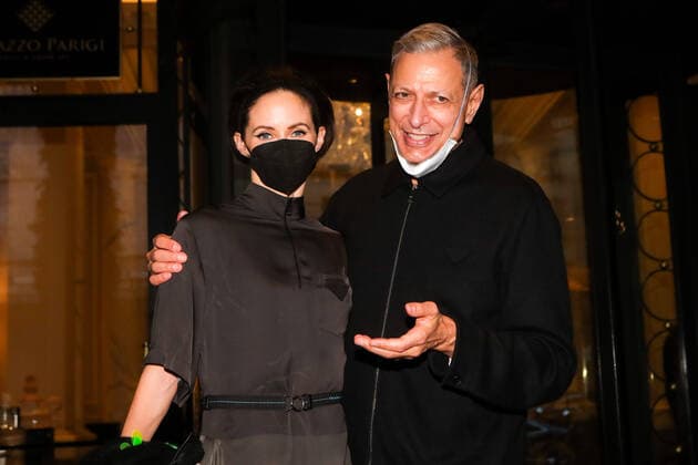 Jeff Goldblum arrives at Palazzo Parigi during the MFW 2022 in Milan, Italy  Copyright: xMairoxCinquettix xIPAx xx 0