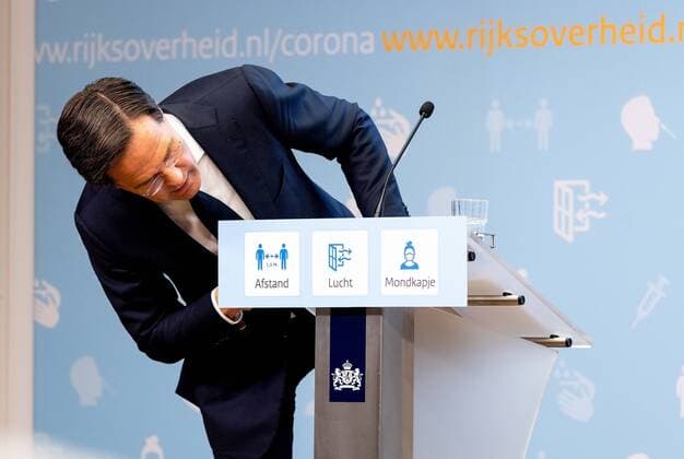 25 01 2022, The Hague Prime Minister Mark Rutte and Minister Ernst Kuipers Public Health, Welfare and Sport after the corona press conference The cabinet is going to relax the corona rules for the cultural sector, the catering industry and sports competitions Photo ANP Hollandse Hoogte Jeffrey Groeneweg  Copyright: xANPx xJeffreyxGroenewegx x443304164x originalFilename: 443304164.jpg