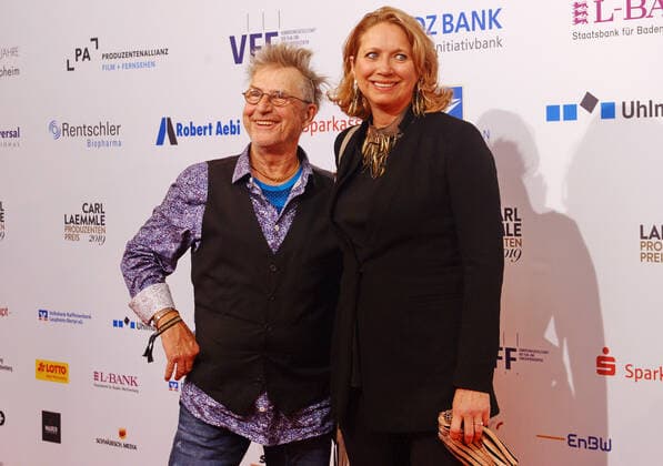 Actors Martin bread rye, whose Wife passed away has now a New Girlfriend its Manager Regine Prause Copyright: x
