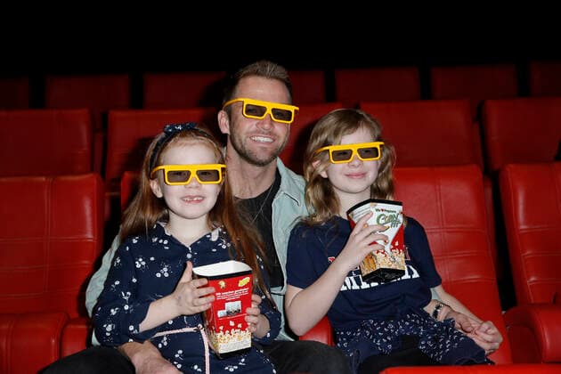 Philipp stealer with its Nieces Zoe and Kiara Germany Cinema Premiere from Lego City Cops in Action on 27 March 2019 at LEGOLAND® Discovery Centre Berlin Copyright: xVISTAPRESSx xG.xWenzel