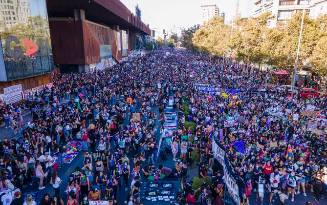 Santiago, March 8, 2022 March in commemoration of International Womens Day Marcelo Hernandez Aton Chile, Santiago Chile Aton 588324  Copyright: MARCELOxHERNANDEZ ATONxCHILE