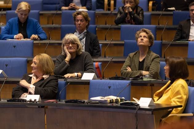 First row Sabine Leutheusser Schnarrenberger, Ingrid Matthäus Maier Second row Alice Schwarzer with partner Bettina Flitner Third row track and field athlete