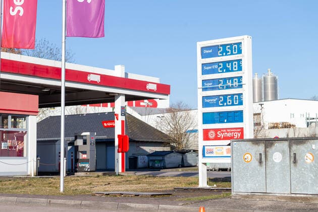 Freeway A3 price of diesel reaches 2.50 euros per liter, 10 03 2022, location service area Heiligenroth in freeway A3 Copyright: xEibner-Pressefotox xGerhardxWingenderx EP_GWR