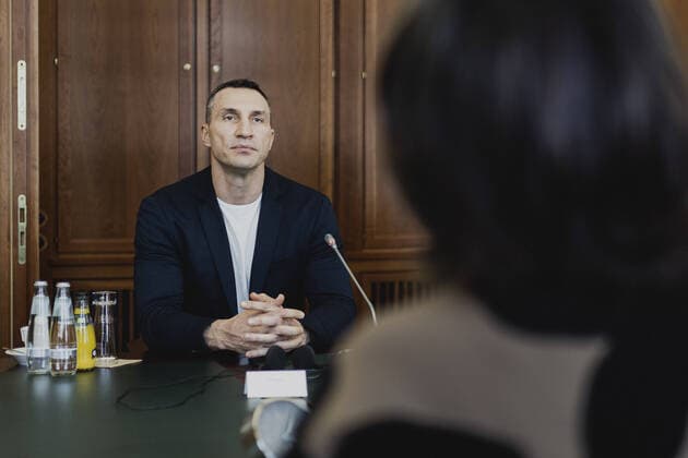 Annalena Baerbock Buendnis 90 Die Gruenen , German Foreign Minister, meets Ukrainian delegation with Vladimir Klitschko for talks in Berlin, 01 04 2022 Berlin Germany Copyright: xFlorianxGaertnerx