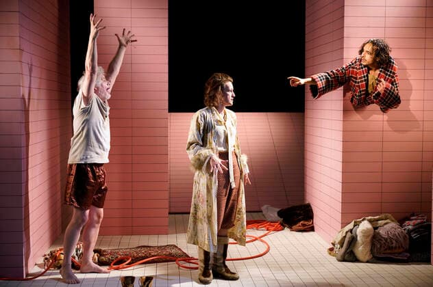 Peter Rene Lüdicke, Birgit Unterweger and Caner Sunar at the photo rehearsal for the play The Four Last Things in the Box at the Deutsches Theater Berlin, 06 05 2022 Foto:xT.xBartillax xFuturexImage