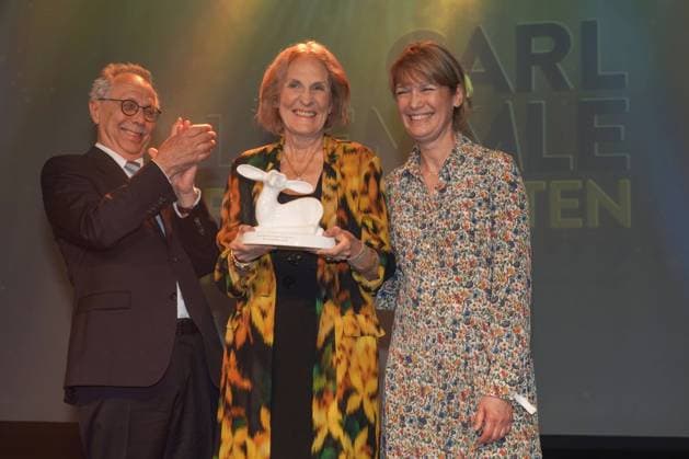 For the fifth time the award will be presented in Laupheim Prof Dieter Kosslick, Dr Gabriela Sperl, Sherry Hormann Presentation of the Carl Laemmle Producer Award For the fifth time the award will be presented in Laupheim Laupheim, Schloss Grosslaupheim, 12 05 2022 SP_GHR