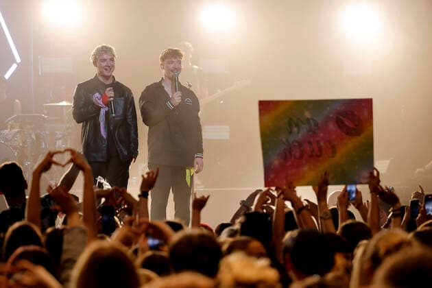 Musicians and web video producers Heiko Lochmann and Roman Lochmann with their band HE RO at their debut concert at Theater am Tanzbrunnen Cologne, 15 05 2022 NRW Germany Copyright: xChristophxHardtx