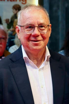 Joachim Krol at the premiere of the feature film Alles in bester Ordnung at the Lichtburg Essen, 16 05 2022 Foto:xxF.xZeisingx xFuturexImage
