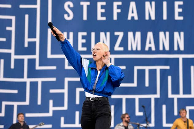 Stefanie Heinzmann live at the NDR 2 Plaza Festival 2022 at the Expo Plaza Hannover, 27 05 2022 Foto:xC.xNiehausx xFuturexImage