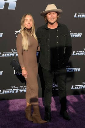Skyler Shaye and Christian Lopez at the world premiere of the animated film Lightyear at the El Capitan Theatre Los Angeles, 08 06 2022. Foto:xD.xBedrosianx xFuturexImage