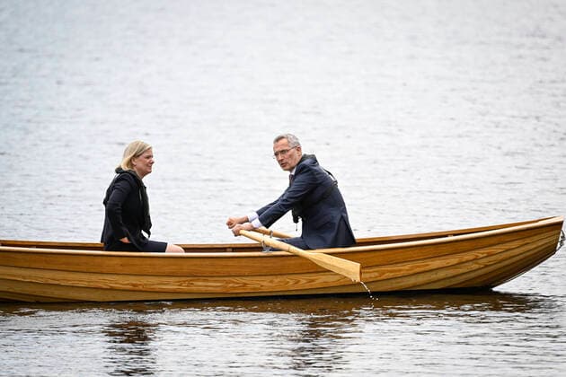Swedens Prime Minister Magdalena Andersson L and NATO Secretary General Jens Stoltenberg rows the traditional rowboat as they meet at Harpsund, the country retreat of Swedish prime ministers, on June 13, 2022 HARPSUND SVERIGE x10060x  Copyright: xHenrikxMontgomery TTx SWEDEN NATO STOLTENBERG VISIT