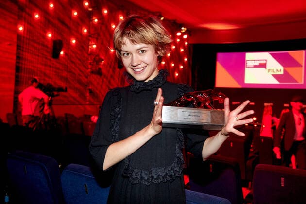 Bunte New Faces Award Film 2022 winner Lea Drinda at the party after the Bunte New Faces Award ceremony at the Delphi Filmpalast am Zoo in Berlin. Copyright: xEventpressxGolejewskix