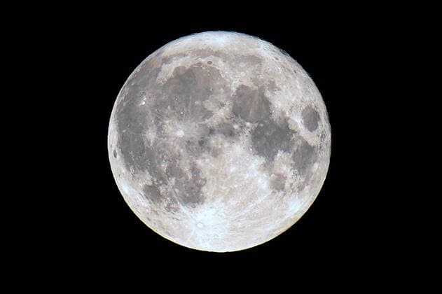 Impressions of the super moon, full moon in Travemuende Travemuende