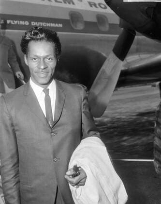 Anefo photo collection. Arrival Chuck Berry (singer) at Schiphol. February 3, 1965. Noord-Holland, Schiphol Copyright: xpiemagsx pienatarchpart216092021-50895 !ACHTUNG AUFNAHMEDATUM GESCHÄTZT!
