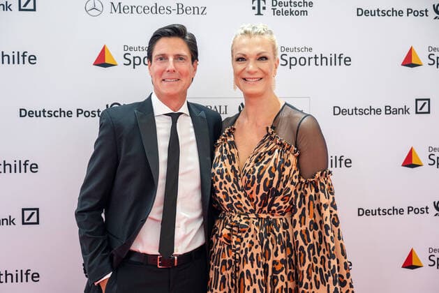 Markus Höfl with wife Maria Höflich Riesch Germany, Wiesbaden, 16 07 2022, Event, 51 Ball des Sports, 2022, Red Carpet, RheinMain CongressCenter Foto A2 Bildagentur Peter Hartenfelser