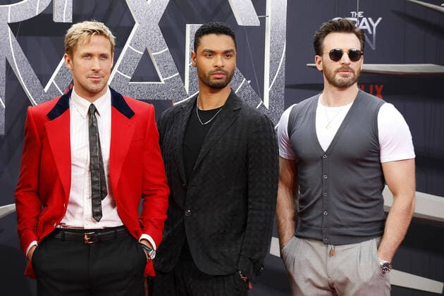 Ryan Gosling, Rege Jean Page and Chris Evans at The Gray Man movie premiere on 18 07 2022 in Berlin The Gray Man movie premiere in Berlin