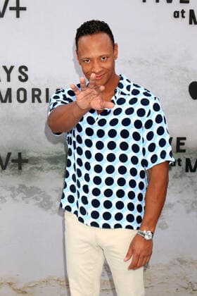August 8, 2022, Los Angeles, CA, USA: LOS ANGELES - AUG 8: Emerson Brooks at the Five Days at Memorial TV series premiere at Diretors Guild of America on August 8, 2022 in Los Angeles, CA Los Angeles USA - ZUMAnc22 20220808_zaa_nc22_064 Copyright: xKathyxHutchinsx