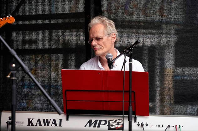 Martin Paul of Ton Steine Scherben at the renaming of Heinrichplatz to Rio Reiser Platz in Berlin Kreuzberg Berlin, 21 08 2022 Foto:xT.xBartillax xFuturexImage