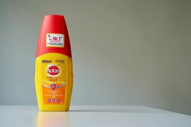 Autan insect repellent from the family company SC Johnson & Son for repelling ticks, mosquitoes and other insects with copyspace on right side, , , 27.06.2021, Copyright: xheiko119x Panthermedia30406573.jpg