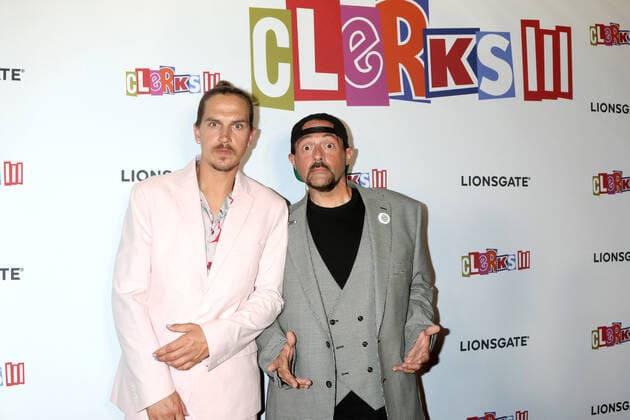 August 24, 2022, Los Angeles, CA, USA: LOS ANGELES - AUG 24: Jason Mewes, Kevin Smith at the Clerks III Premiere at TCL Chinese Theater on August 24, 2022 in Los Angeles, CA Los Angeles USA - ZUMAnc22 20220824_zaa_nc22_058 Copyright: xKathyxHutchinsx