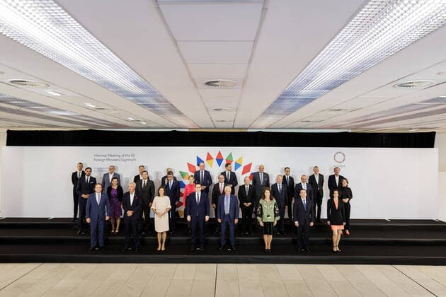 Annalena Baerbock, German Foreign Minister, taken during a family photo at the Gymnich Meeting of Foreign Ministers of the European Union Berlin, 31 08 2022 Berlin Germany Copyright: xJaninexSchmitz photothek.dex