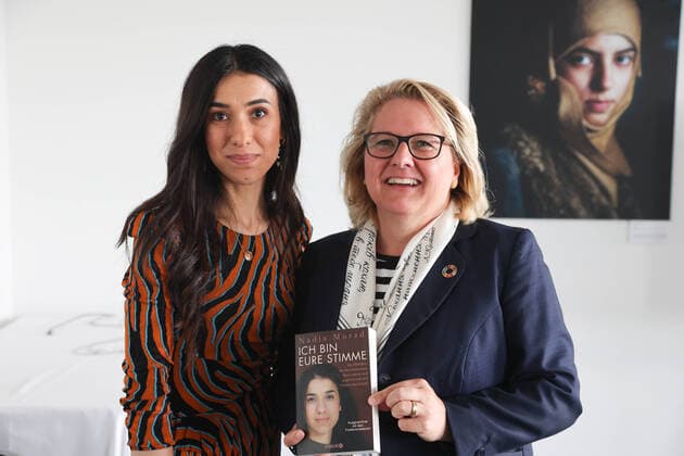 Federal Minister for Economic Cooperation and Development Svenja Schulze meets Nobel Peace Prize Laureate Nadia Murad Since 2016, Nadia Murad has been the United Nations Special Envoy for the Dignity of Survivors of Human Trafficking At the same time, she actively advocates for he