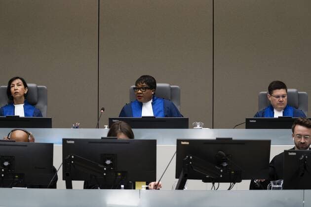 2022 09 26 09 34 29 Presiding judge Miatta Maria Samba, center, opens the trial of Mahamat Said Abdel Kani at the International Criminal Court in The Hague, Netherlands, Monday, Sept 26, 2022 The trial of an alleged commander in a mainly Muslim rebel group from Central African Republic opened and charged Said with crimes again  Copyright: xx x455370724x originalFilename: 455370724.jpg