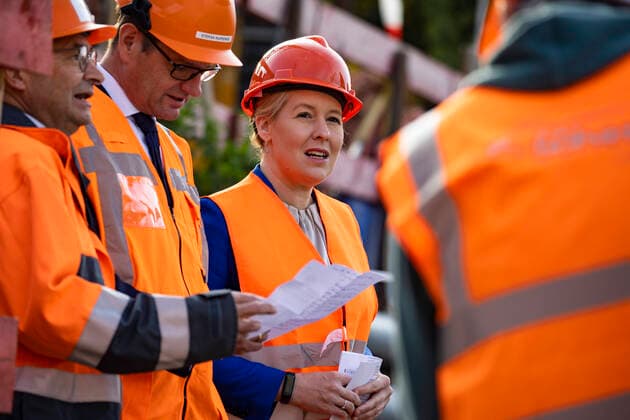 Governing Mayor Franziska Giffey C during the christening of the tunnel boring machine for the replacement construction of the cable diagonal in Berlin on 13 October 2022 christening of the tunnel boring machine for the replacement construction of the cable diagonal Berlin