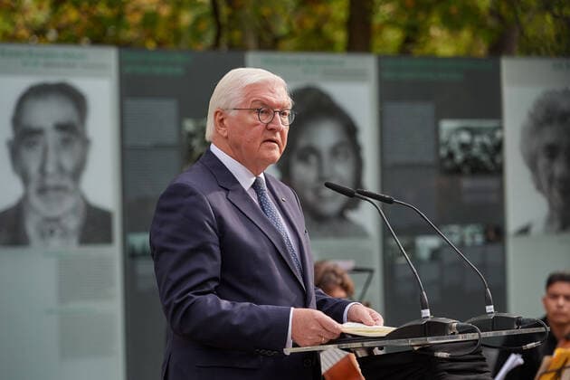 Memorial ceremony at the memorial for the Sinti and Roma of Europe murdered under National Socialism on Monday 24 10 2022 on the occasion of th Copyright: epd-bild ChristianxDitsch EDITORIAL USE ONLY