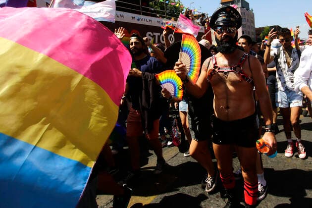 Santiago, November 19, 2022 XV version of Santiago Parade, March for Pride and Equality, organized by Movilh Javier Salvo Aton Chile, Santiago Chile Aton 659934  Copyright: JAVIERxSALVO ATONxCHILE
