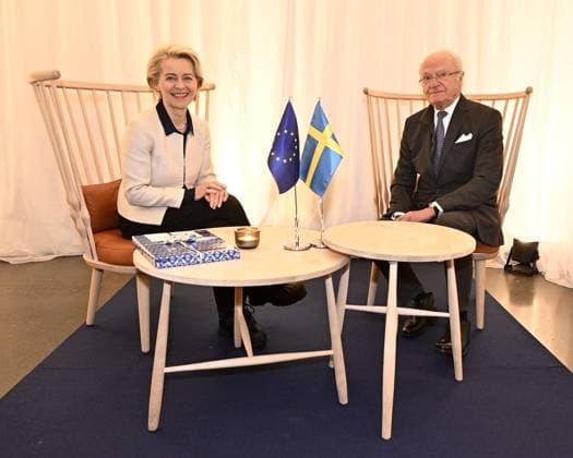 EU Commission President Ursula von der Leyen and Sweden s King Carl Gustaf before the dinner at the Ice Hotel in Jukkasjarvi, Sweden, on Jan 12, 2023 The European Commission and the Swedish government meet in Sweden’s northernmost city Kiruna and nearby Jukkasjarvi on Jan 12 13, the first meeting since Swedish took over the EU presidency on Jan 01, 2  Copyright: xJonasxEkstromer TTx SWEDEN EU PRESIDENCY SCANPIXB054224