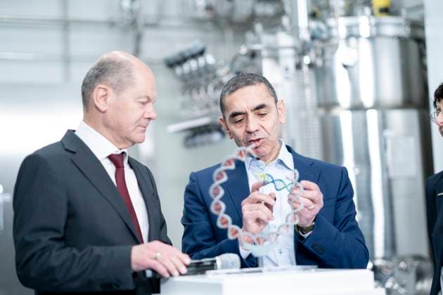 German Chancellor visits BioNTech on the occasion of the construction completion of the plasmid production in Marburg German Chancellor Olaf Scholz with Ugur Sahin, founder and CEO Biontech SE during his vi