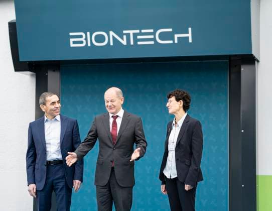 German Chancellor visits BioNTech on the occasion of the constructional completion of the plasmid production in Marburg Ugur Sahin, founder and CEO Biontech SE left and