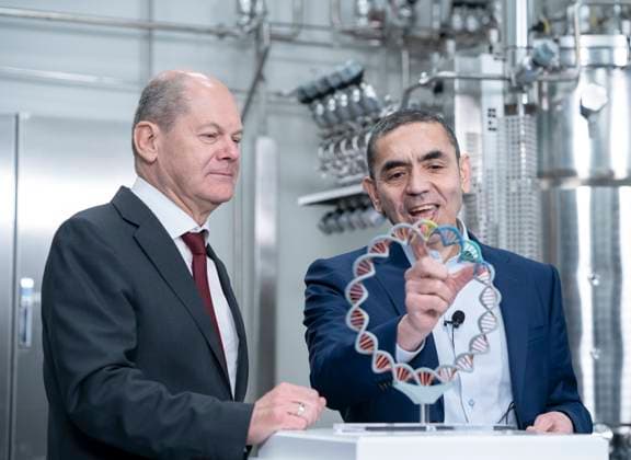 German Chancellor visits BioNTech on the occasion of the construction completion of the plasmid production in Marburg German Chancellor Olaf Scholz with Ugur Sahin, founder and CEO Biontech SE during his vi