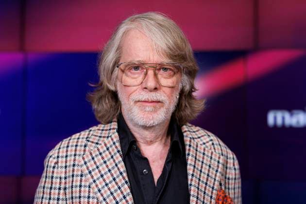 Entertainer Helge Schneider in the ARD talk show maischberger in the WDR studio Cologne Cologne, 08 02 2023 NRW Germany Copyright: xChristophxHardtx