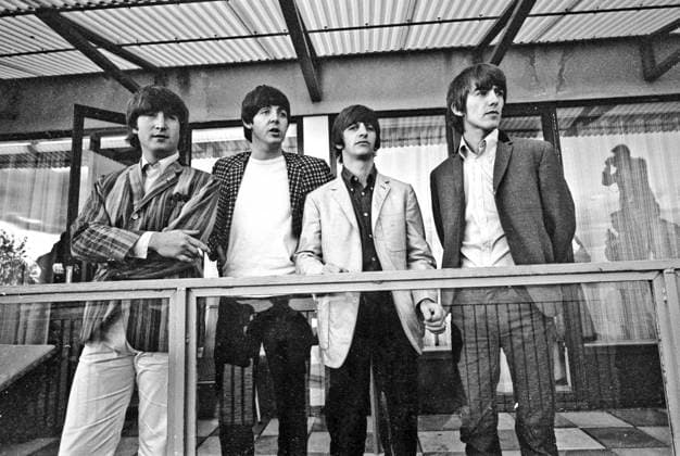 ARCHIVE 1964 07 29 The band members of the British pop group The Beatles from left to right John Lennon, Paul McCartney, Ringo Starr and George Harrison staring at the balcony of the hotel room at Hotel Foresta on Lidingö in Stockholm July 29th 1964 in connection with the groups visit to Sweden Stockholm Sweden x1001x  Copyright: xJanxCollsiöö TTx BEATLES-STOCKHOLM 1964