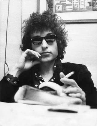 STOCKHOLM 19660428 American singer and artist Bob Dylan born Robert Zimmerman at a press conference in Stockholm 28th April 1966 Stockholm Sweden x190x  Copyright: xOllexLindeborgx xTTx x BOB DYLAN