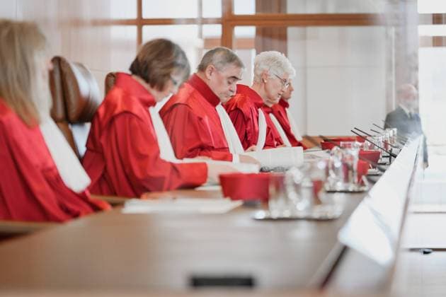 Judges of the Federal Constitutional Court at the pronouncement of the verdict Judges of the Federal Constitutional Court in the courtroom at the pronouncement of the verdict of the Second Senate in Karlsruhe Karlsruhe Rhineland-Palatinate Germany