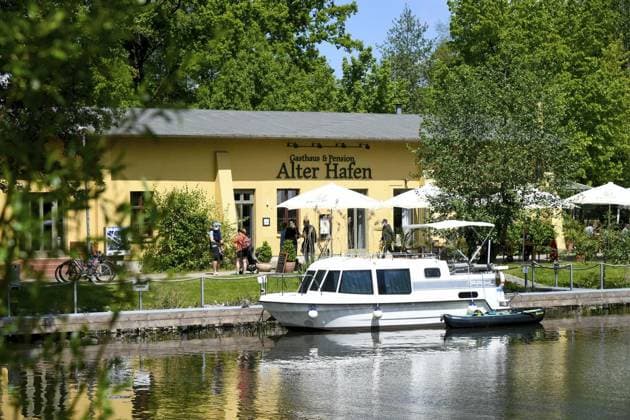 <p>Blick auf den Alten Hafen am 30. Mai 2021 auf dem Gelände der Ziegelei in Miltenberg bei Zehdenick in Brandenburg. FOTO: Joerg Krauthoefer Funke Foto Services< p> Arbeit Brandenburg Copyright: JoergxKrauthoefer