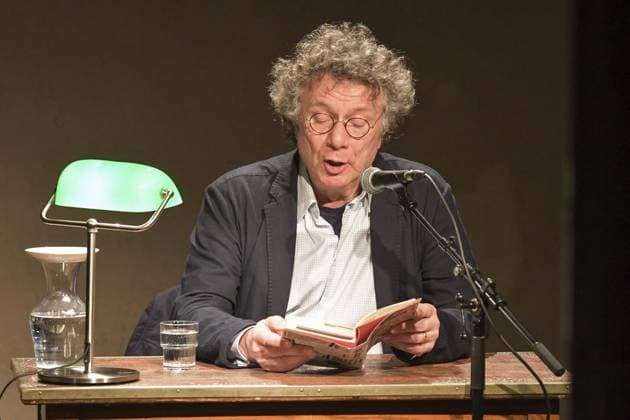 <p>Am 25.03.2023 liest der Metropolschreiber Ingo Schulze in Moers im Studio des Schlosstheaters aus seinem Roman Die rechtschaffenen Mörder. Deutschland Nordrhein Westfalen Moers Copyright: RüdigerxBechhaus
