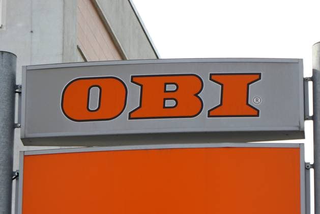 OBI logo lettering DIY home improvement OBI logo lettering DIY home improvement