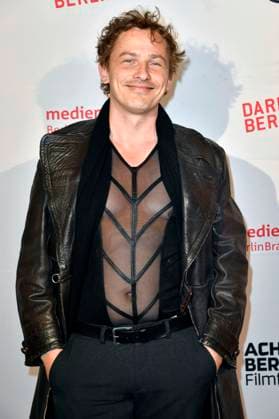 Ben Bela Böhm at the premiere of the feature film Vamos a la Playa and the opening of the 19 achtung berlin Filmfestival 2023 at the Colosseum cinema Berlin, 12 04 2023 Foto:xN.xKubelkax xFuturexImage