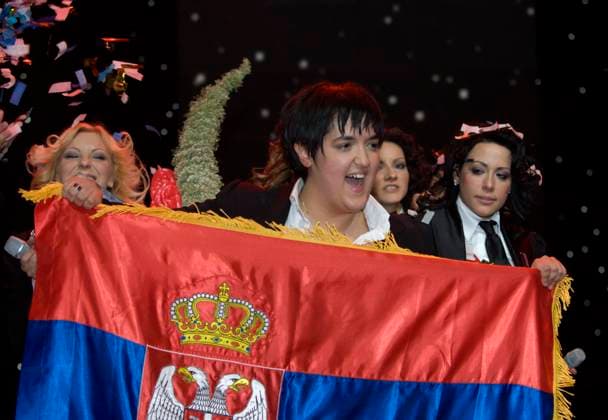 HELSINGFORS 20070513 Serbias Marija Serifovic waves the Serbian flag after winning the final of the Eurovision Song Contest 2007 in Helsinki with the entry Molitva HELSINGFORS FINLAND x10060x  Copyright: xHENRIKxMONTGOMERYx EUROVISION SONG CONTEST 2007