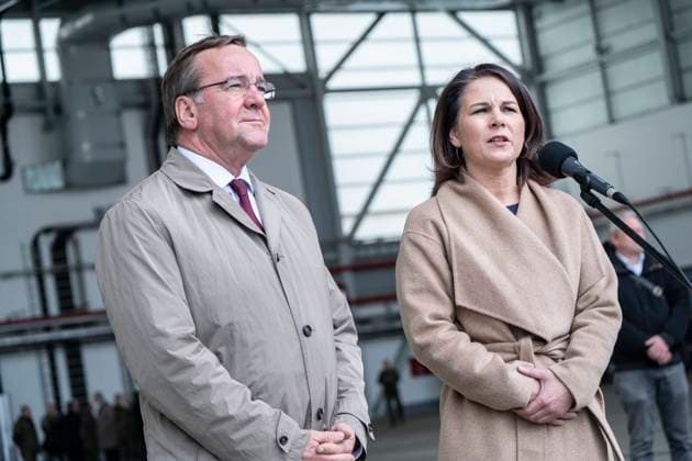 Return Evacuation Unit and Final Appeal for the Evacuation Mission from Sudan Wunstorf Air Base near Hanover Boris Pistorius, Minister of De