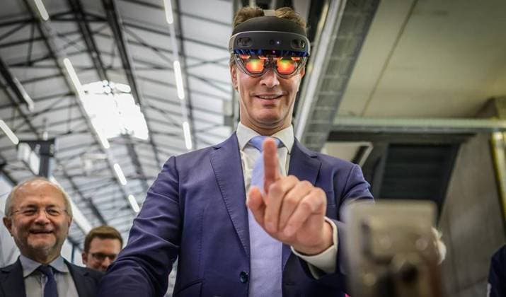 <p>Ministerpräsident Hendrik Wüst besucht am Mittwoch den Campus Buschhütten bei Siegen in Südwestfalen. Deutschland NRW Siegen Copyright: RalfxRottmann