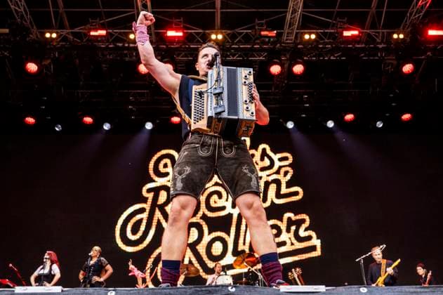 Andreas Gabalier live at a concert of his Dirndl Wahnsinn Hulapalu Tour at the Waldbühne Schwarzenberg in Rockelmannpark Schwarzenberg Erzgebirge, 02 06 2023 Foto:xM.xKremerx xFuturexImage